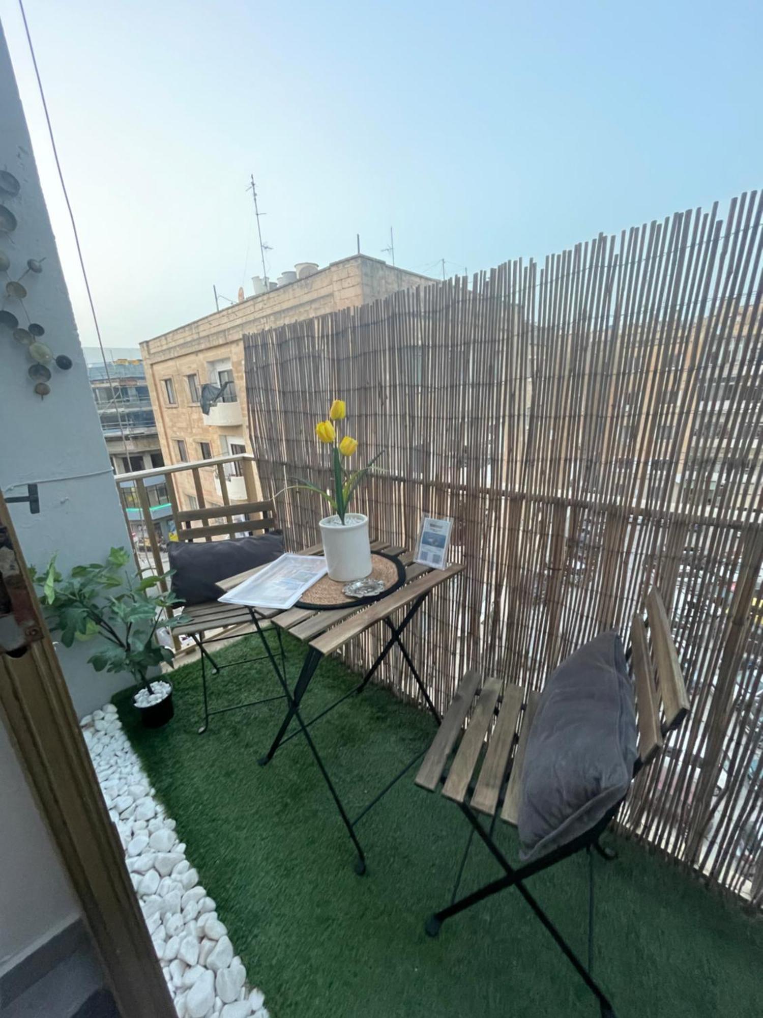 Ferienwohnung Industrial Cozy Retreat Gzira Exterior foto